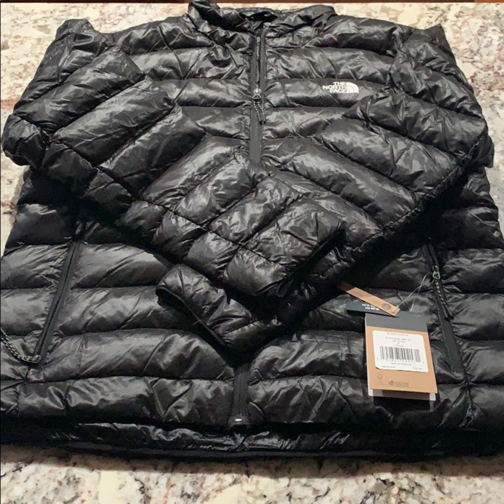 Women’s Sierra peak down jacket size XL